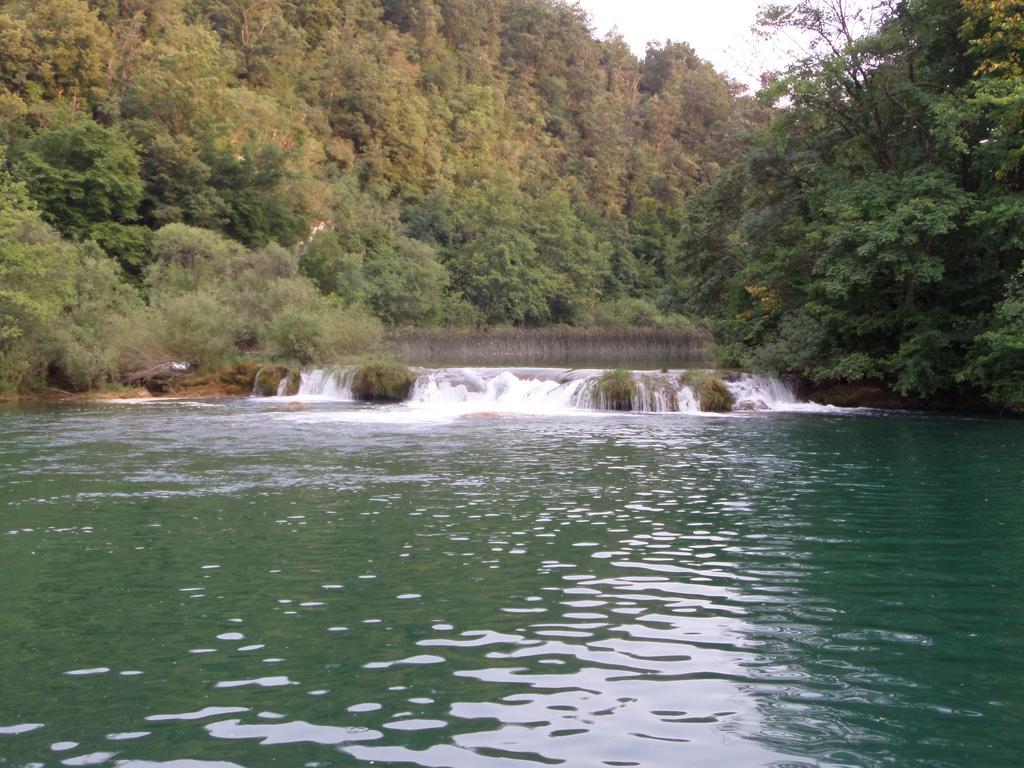 גורניי זבצאי Holiday Home Mreznica חדר תמונה
